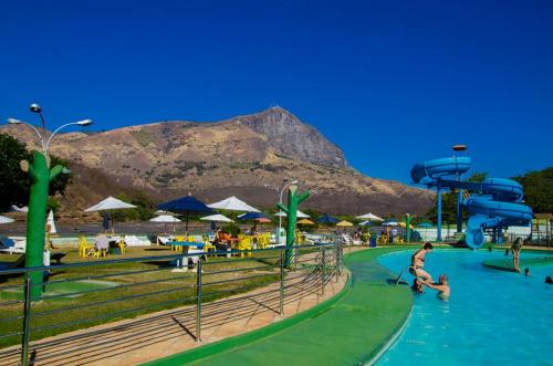 Área de piscinas do Garfo Clube